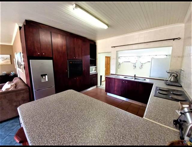 16,134M² FARM FOR SALE IN HARTBEESFONTEIN AH